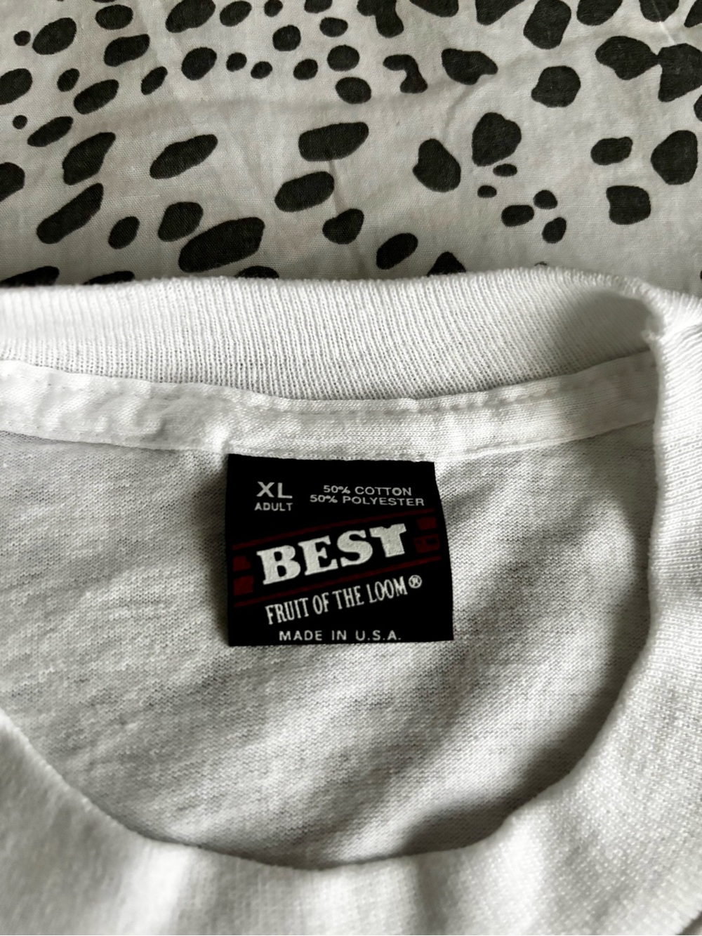 Tennessee Sportsfest 1993 Graphic Tee - White with Pink/Yellow/Purple Print - Picture 3 of 5